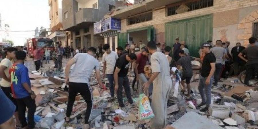 غزة | محاصرون بالشمال يناشدون لإنقاذ حياتهم… ومجازر وسط القطاع وجنوبه - عرب فايف