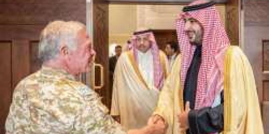 شاهد: تفاصيل لقاء الأمير خالد بن سلمان مع ملك الأردن وسبل تعزيز العلاقات بين البلدين - عرب فايف