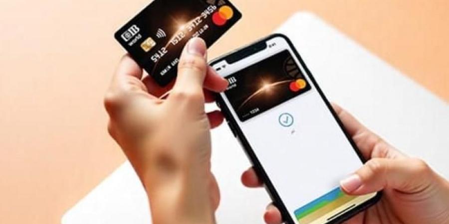 طريقة تفعيل واستخدام خدمة Apple Pay عبر البنك التجاري الدولي - عرب فايف