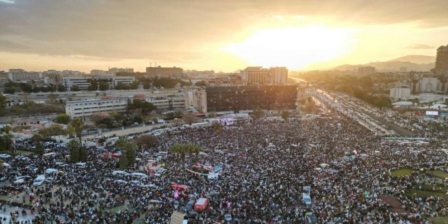 "المملكة" تعرض وثائقيا "سوريا ما بعد الأسد"  - عرب فايف