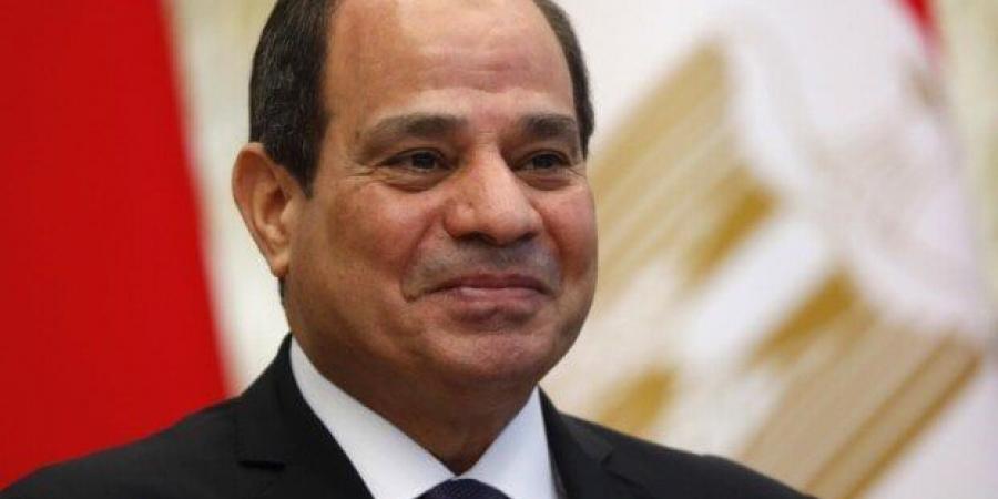 الرئيس السيسي يهنىء ملوك ورؤساء العالم بعيد الميلاد المجيد - عرب فايف