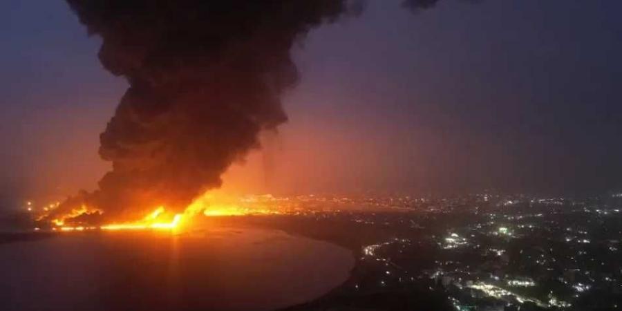 نتنياهو: أمرت الجيش الاسرائيلي بتدمير ”البنية التحتية للحوثيين” في اليمن - عرب فايف