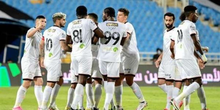 مدرب شهير سيتولى تدريب الشباب في دوري "روشن" - عرب فايف