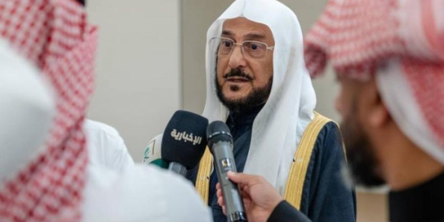 آل الشيخ: المملكة تواصل نشر قيم الإسلام السمحة - عرب فايف