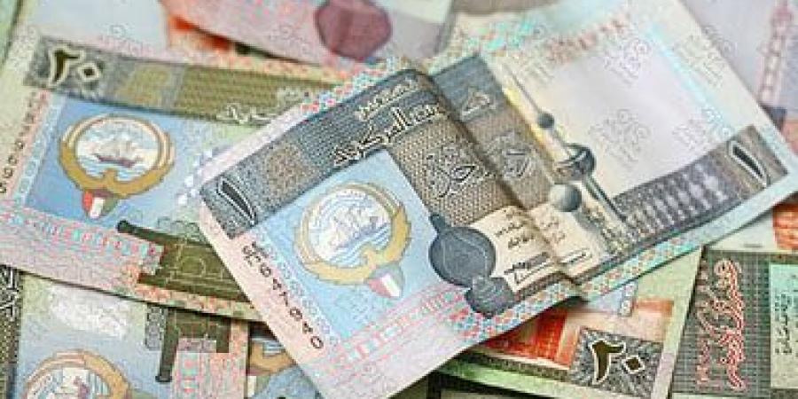 سعر الدينار الكويتى اليوم الجمعة 27-12-2024.. متوسط السعر 164.71 جنيه للشراء - عرب فايف