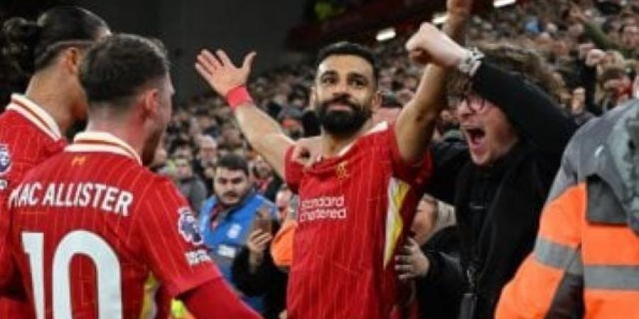 مجلة أمريكية تضع محمد صلاح فى التشكيل المثالى للدورى الإنجليزى - عرب فايف