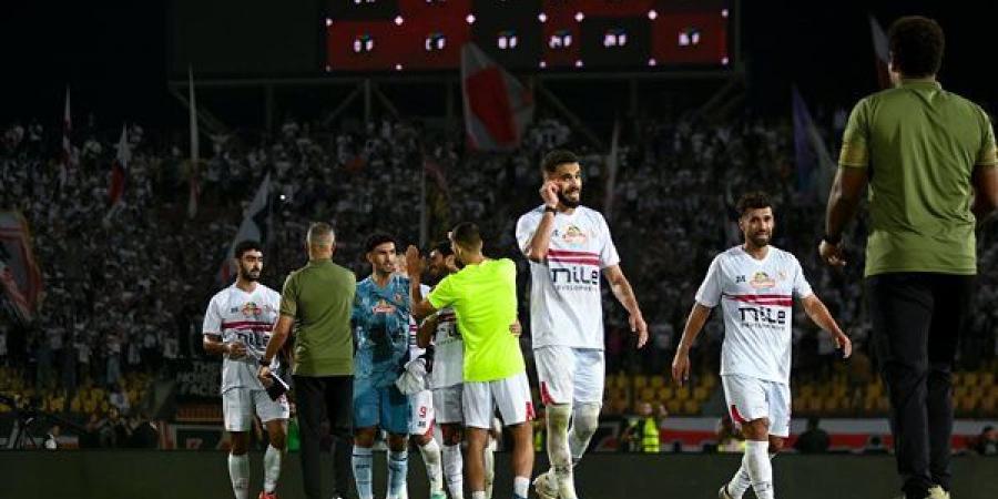 خاص لـ تحيا مصر: مدافع الزمالك يقترب من الرحيل عن الفريق - عرب فايف