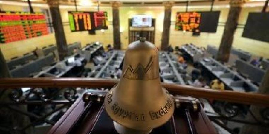 صعود 6 قطاعات بالبورصة خلال شهر ديسمبر على رأسها "النقل" بنسبة 14.8% - عرب فايف