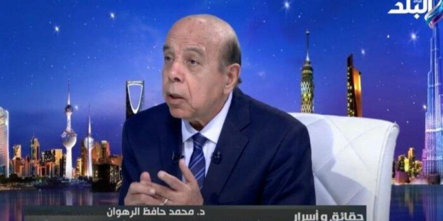 «خبير اقتصادي»: سعر الدولار سينخفض أمام الجنيه المصري لو اتخذت الحكومة هذا الإجراء.. فيديو - عرب فايف