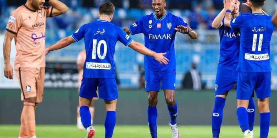 الهلال يُعزز تأهله برباعية رائعة فى مرمي برسبوليس - عرب فايف