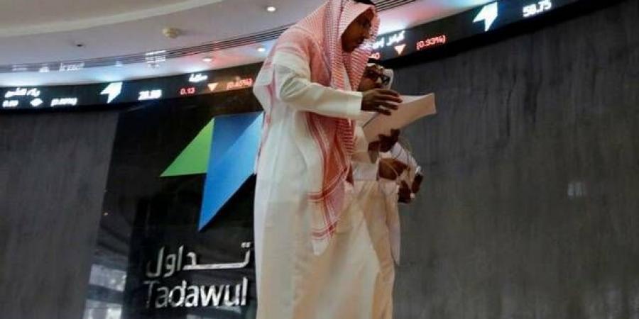 سوق الأسهم السعودية يستهل تعاملات جلسة نهاية الأسبوع بارتفاع هامشي - عرب فايف