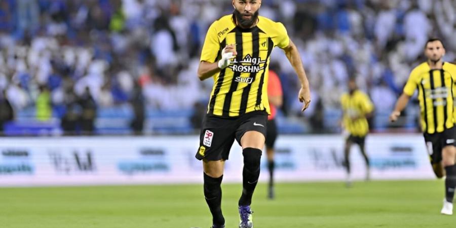 بنزيما vs ليوناردو.. صراع الهدافين يشعل كلاسيكو الاتحاد والهلال - عرب فايف