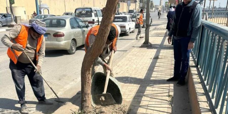 محافظ أسيوط: استمرار حملات نظافة ورفع المخلفات من حى شرق - عرب فايف