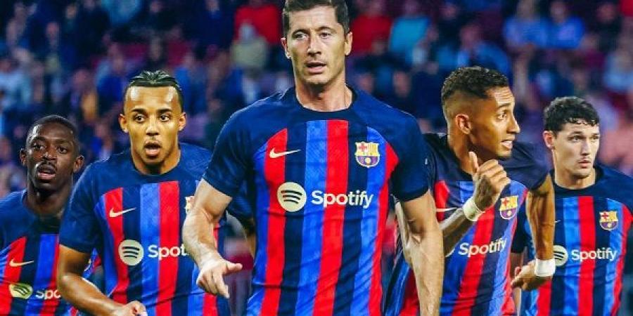 قرعة دوري أبطال أوروبا.. برشلونة أمام بنفيكا في ثمن النهائي - عرب فايف