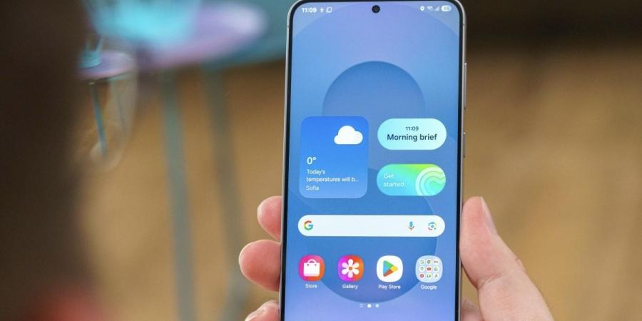 سامسونج تعلن عن توسيع برنامج One UI 7 Beta ليشمل Galaxy Z Fold6 و Z Flip6 وسلسلة S23 - عرب فايف