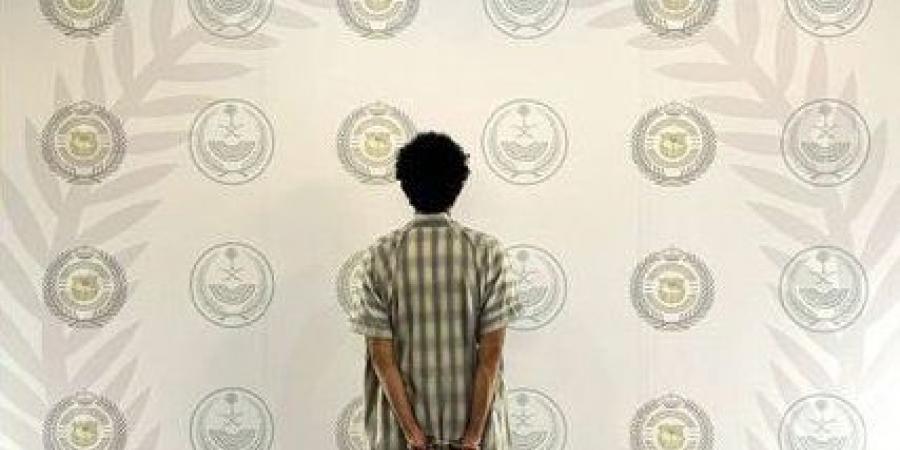 ضبط شخص لترويجه (21، 730) قرصًا خاضعًا لتنظيم التداول الطبي بمحافظة الطائف - عرب فايف