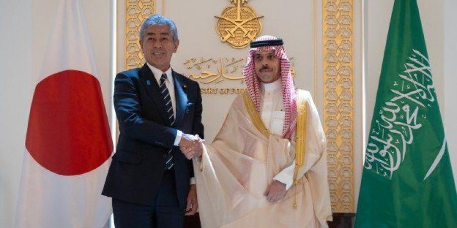 وزير الخارجية السعودي يبحث مع نظيره الياباني سبل تعزيز العلاقات الثنائية - عرب فايف