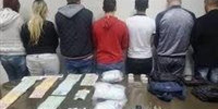 التحقيق مع عصابة أوكرانيات لاتهامهن بتصنيع وتهريب الآيس في أكتوبر - عرب فايف