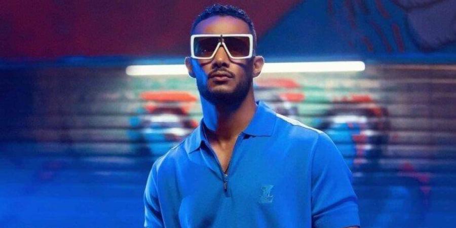 محمد رمضان يوجه رسالة خاصة لوالده في أحدث ظهور «صورة» - عرب فايف