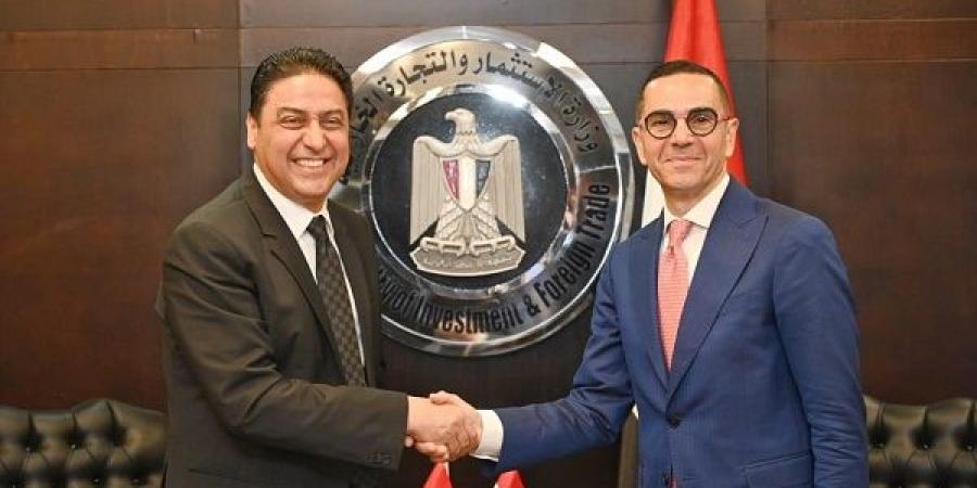 وزير الاستثمار يستقبل وزير التجارة الخارجية المغربي - عرب فايف