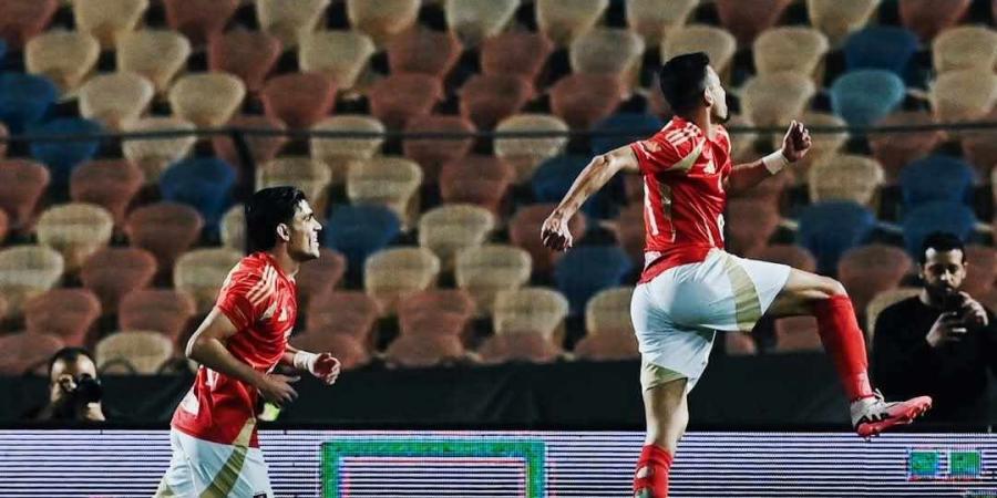 الأهلي يقسو على حرس الحدود بخماسية نظيفة ويقترب من صدارة الدوري المصري الممتاز - عرب فايف