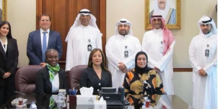 الكويت.. "الخدمة المدنية" يبحث مع البنك الدولي تنفيذ برامج تدريبية لتطوير الكوادر الوطنية - عرب فايف
