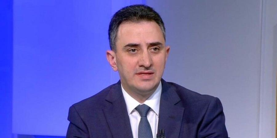 الحاج: على الحكومة سحب الترخيص من "القرض الحسن" وحظر أعمالها المتعلقة بالإقراض المالي - عرب فايف