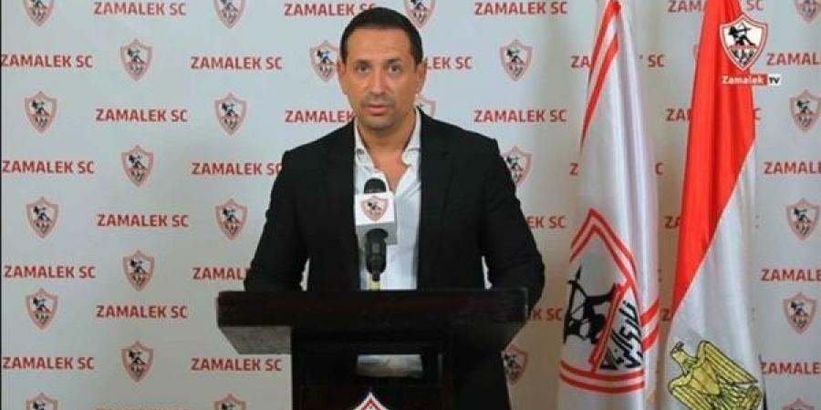 أحمد سالم: زيزو لم يخطر الزمالك بتواجده في التدريبات.. وجوزيه بيسيرو مستمر في عمله - عرب فايف