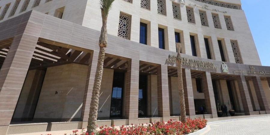 10 يناير 2026 بدء امتحانات الفصل الدراسى الأول بالعام الدراسى الجديد - عرب فايف