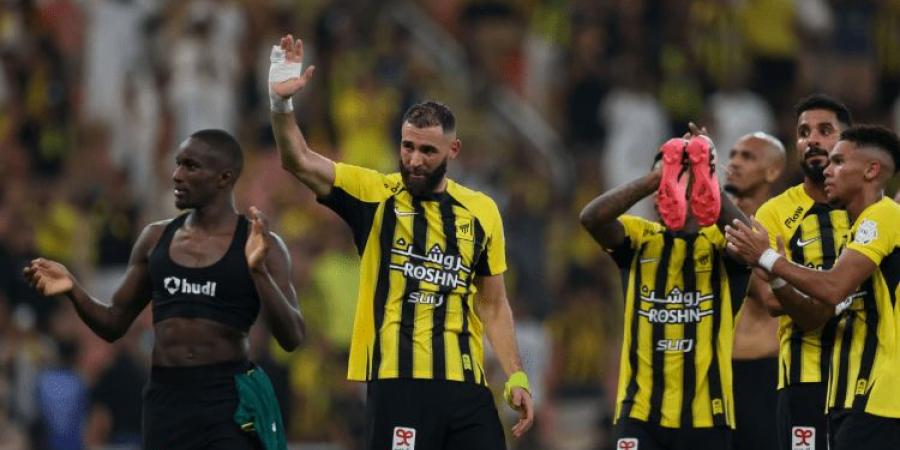 بنزيمة يهزم رونالدو في تاريخ مواجهات النصر واتحاد جدة بدوري روشن - عرب فايف