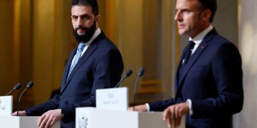 ماكرون خلال لقاء الشرع: سنسعى إلى رفع تدريجي لعقوبات الاتحاد الأوروبي عن سوريا وسنضغط على أميركا لاتباع هذا المسار أيضا - عرب فايف