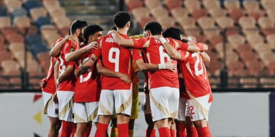 تأهيل مكثف لثنائي الأهلي المغربي قبل مواجهة المصري الحاسمة في الدوري - عرب فايف