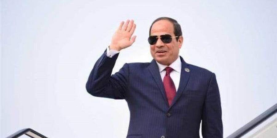 الرئيس السيسي يغادر موسكو عائدًا إلى القاهرة بعد مشاركته في احتفالات عيد النصر - عرب فايف