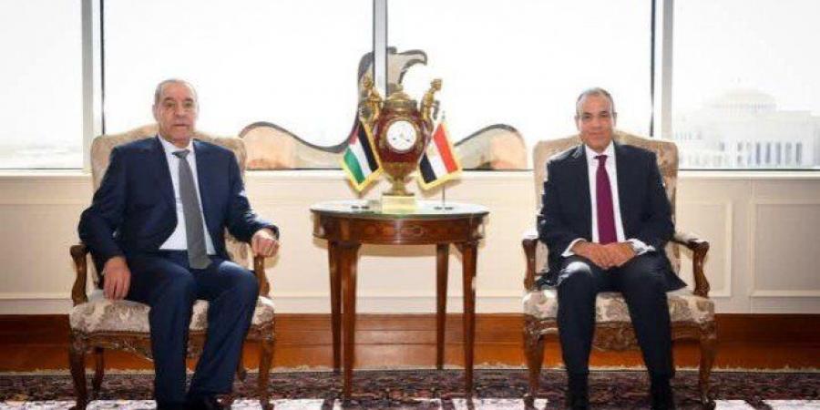 مصر تؤكد استمرارها في جهود الوساطة لاستئناف وقف إطلاق النار في غزة - عرب فايف