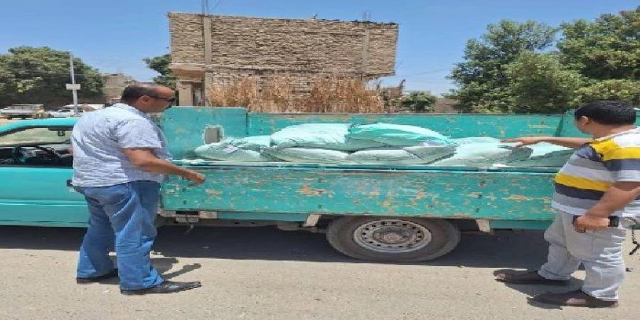 إحباط محاولة تهريب دقيق بلدي مدعم قبل بيعه في السوق السوداء بقنا - عرب فايف