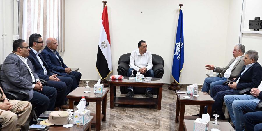 جمال الدين:ندعم خطط تحول مصر لمركز إقليمي وعالمي للصناعة والتجارة - عرب فايف