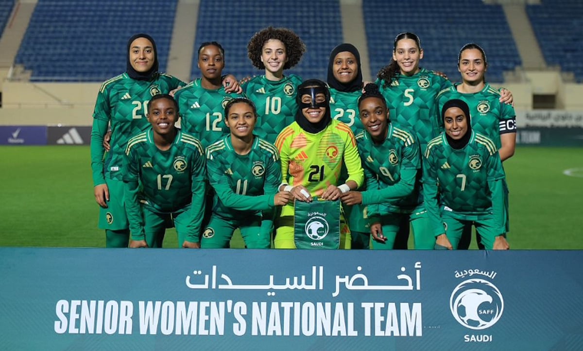 أخضر السيدات يختتم معسكر الدمام بثلاثة انتصارات متتالية وشباك نظيفة