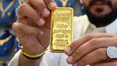 أسعار الذهب تشهد تقلبات حادة مع بقاء المعدن النفيس عند مستويات مرتفعة