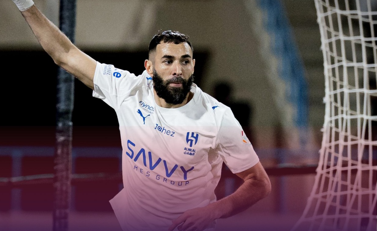 إصابة بنزيما تحرم الهلال من تدريبات الفريق قبل مواجهة الفتح بالدوري السعودي