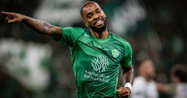 إيفان توني ينجو من العقوبة بعد احتفاله الجريء أمام الاتحاد