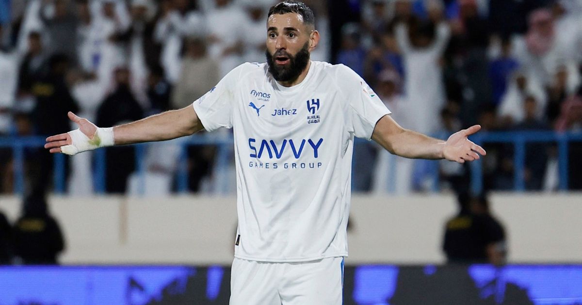 احتمال مشاركة كريم بنزيما مع الهلال ضد النجمة في دوري روشن يشعل حماس الجماهير