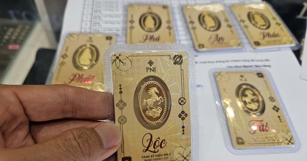 ارتفاع سعر سبائك الذهب من شركة SJC في 10 مارس مع تراجع حاد لأسعار النفط الخام