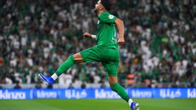 الأهلي يتخطى الاتحاد في ديربي جدة ويصعد لصدارة الدوري السعودي مؤقتًا