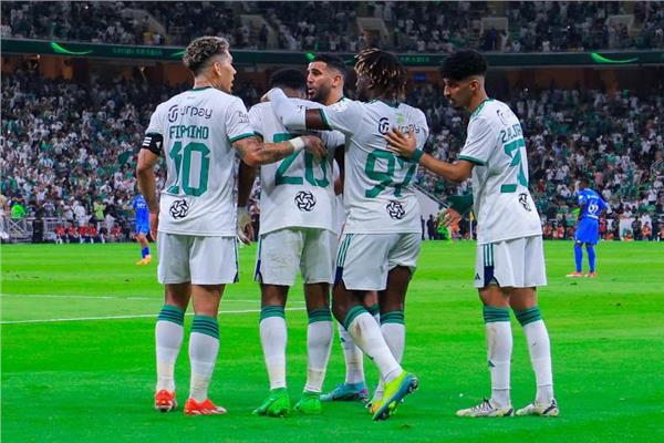 الأهلي يتخطى الاتحاد في ديربي جدة ويعزز صدارته في الدوري السعودي