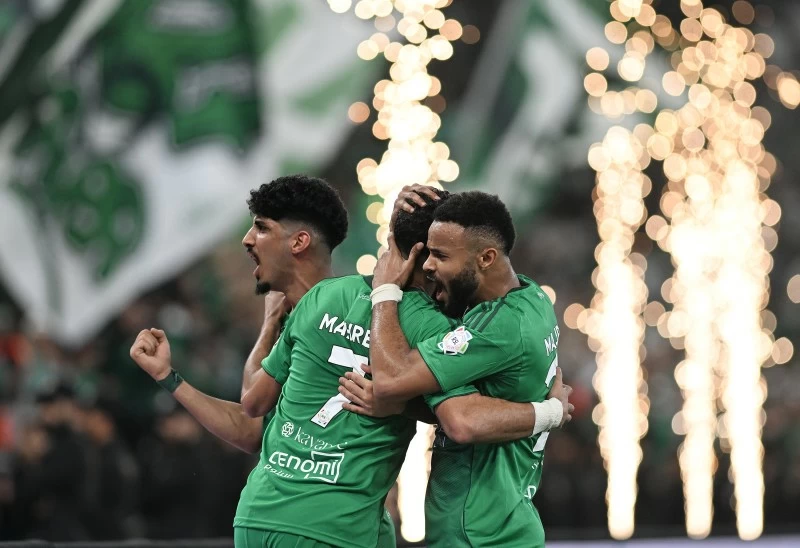 الدوري لا يزال مفتوحًا وفخر كبير بفوز الأهلي في ديربي مثير