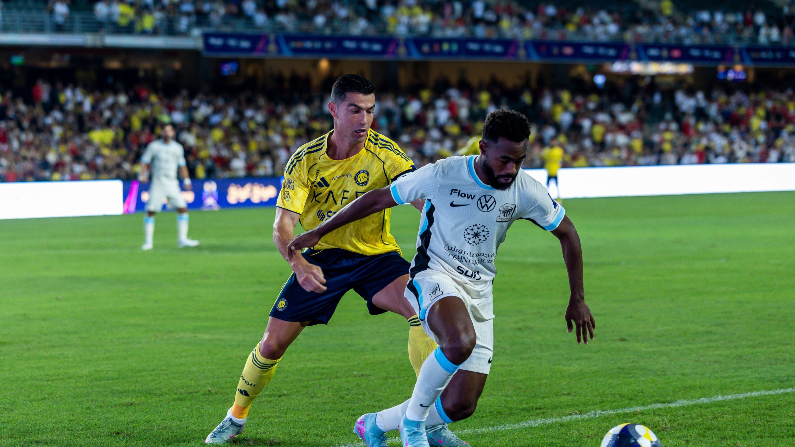 الشنقيطي والهلال يثيران الجدل بعد شكوى الاتحاد وتكذيب وكيله