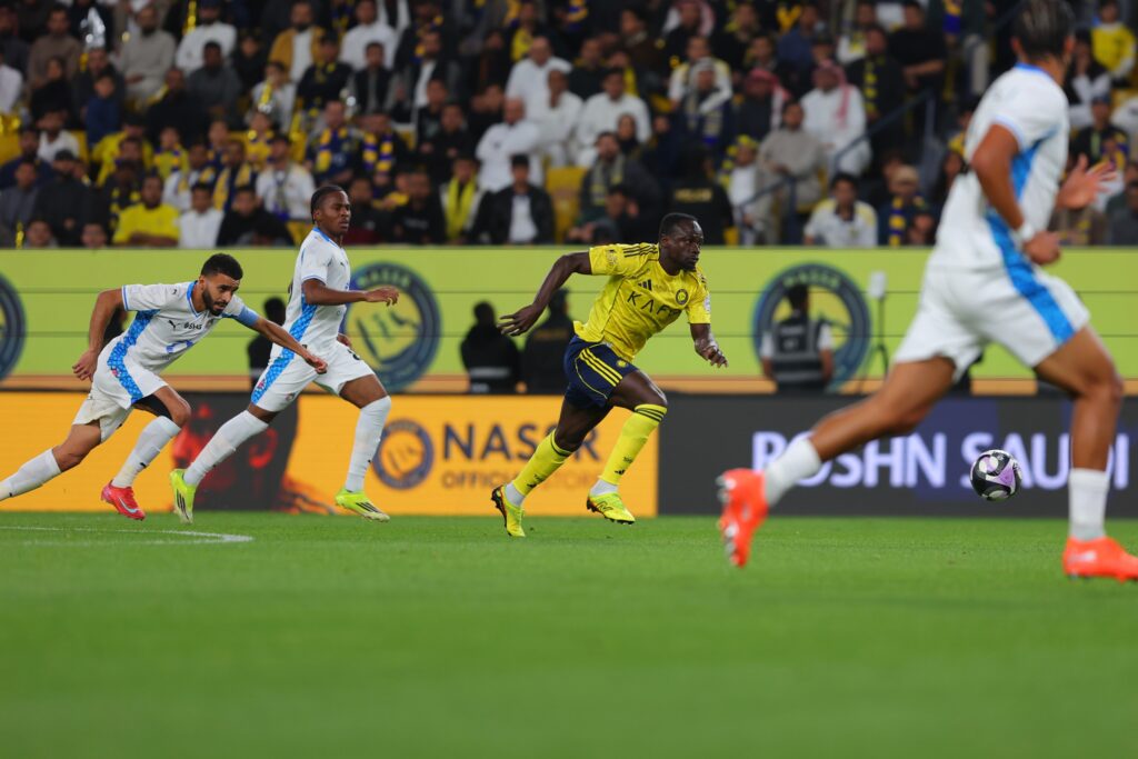 الصافرة في مرمى النصر هل استطاع الفريق النجاة من «مجزرة حمراء» أمام نيوم – كورة بريك