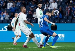الضربات الرأسية تكشف قوة الهلال في دوري روشن