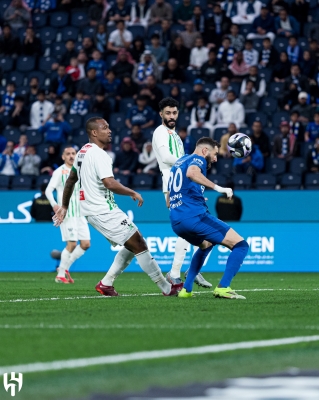 الضربات الرأسية تكشف قوة الهلال في دوري روشن
