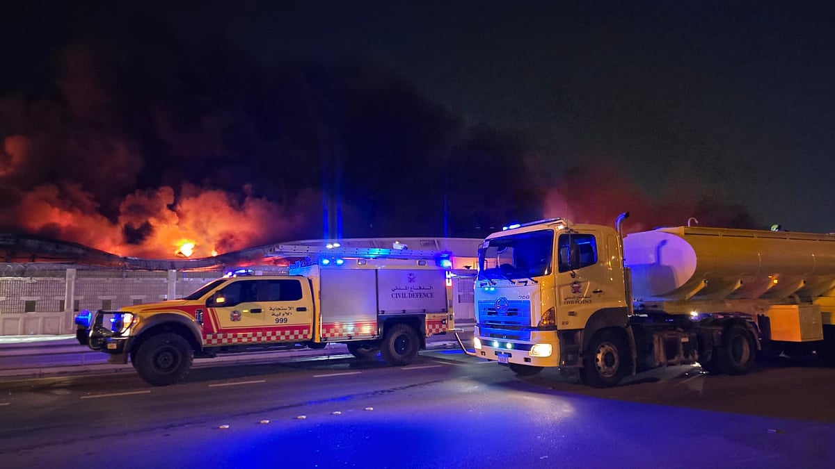 العدوان الإيراني يضرب منشأة بحرية استراتيجية